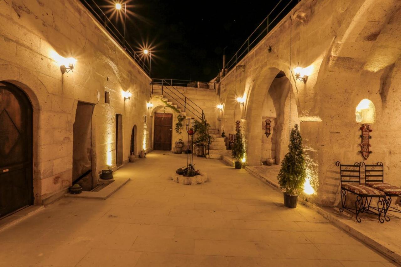 Harkasos Cave Hotel อูร์กุบ ภายนอก รูปภาพ