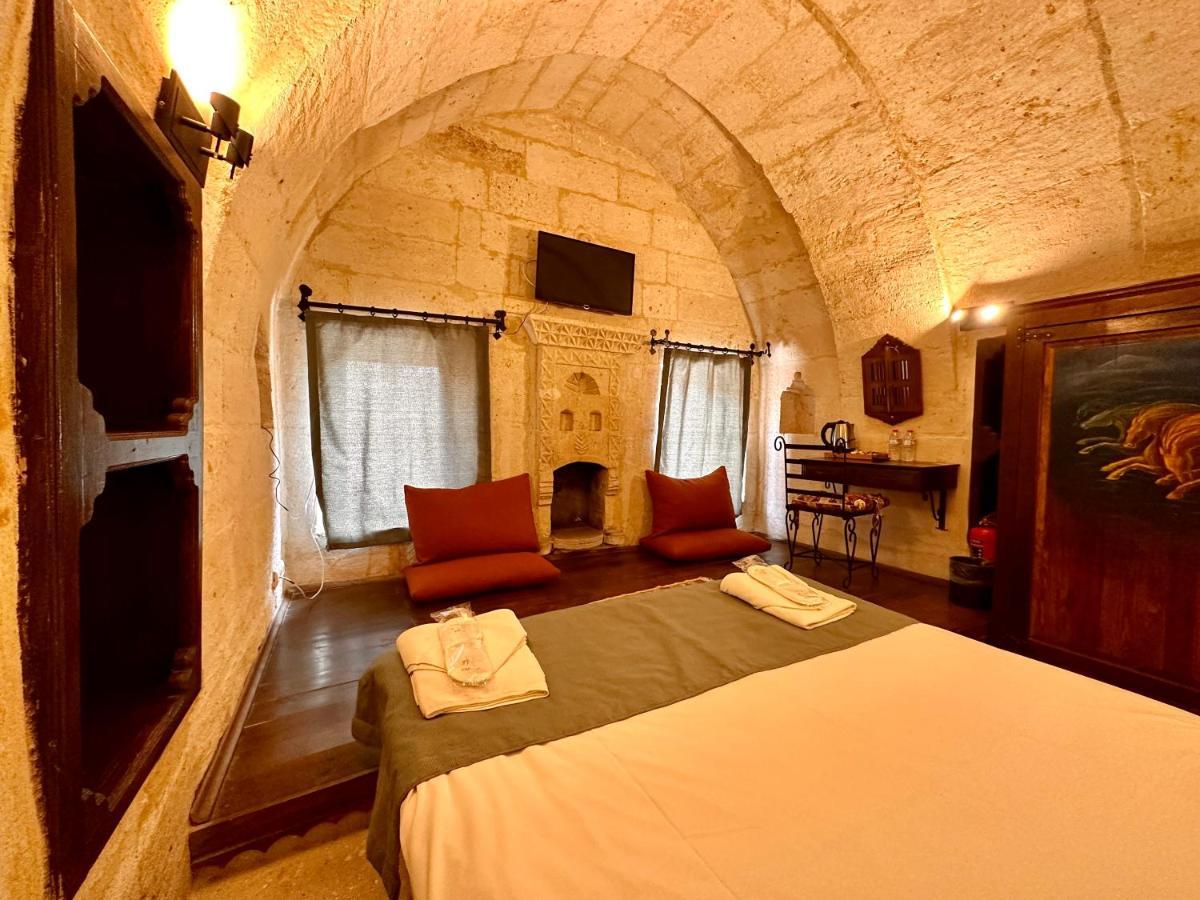 Harkasos Cave Hotel อูร์กุบ ภายนอก รูปภาพ