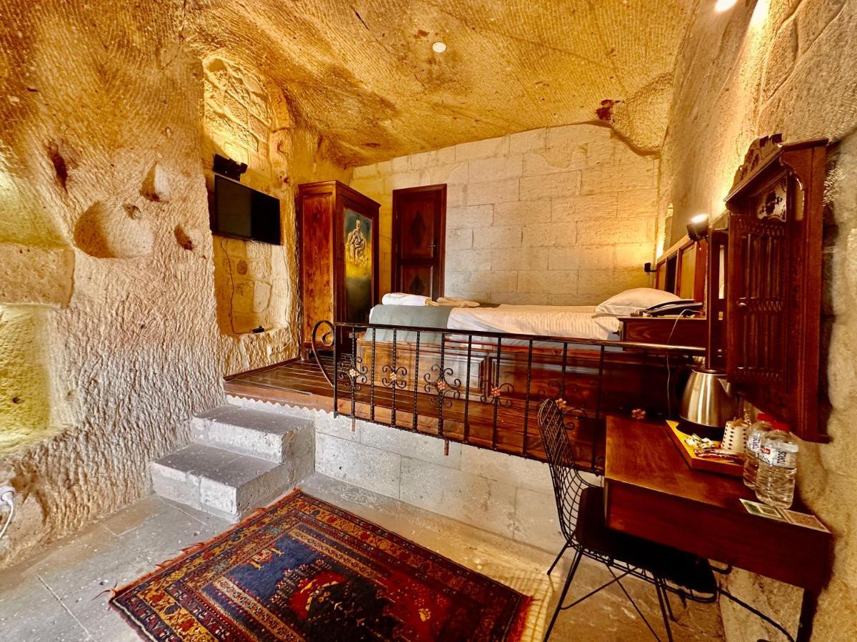 Harkasos Cave Hotel อูร์กุบ ภายนอก รูปภาพ