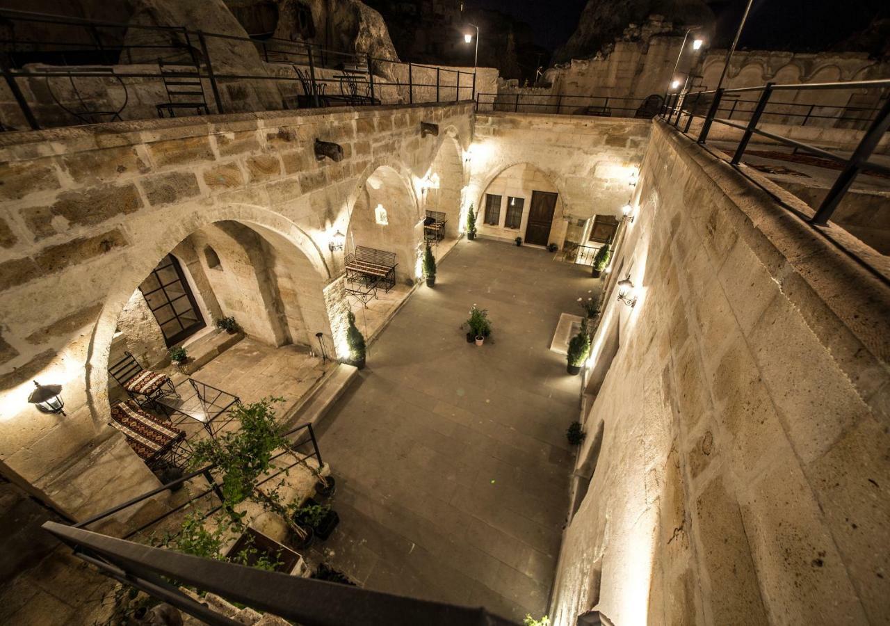 Harkasos Cave Hotel อูร์กุบ ภายนอก รูปภาพ