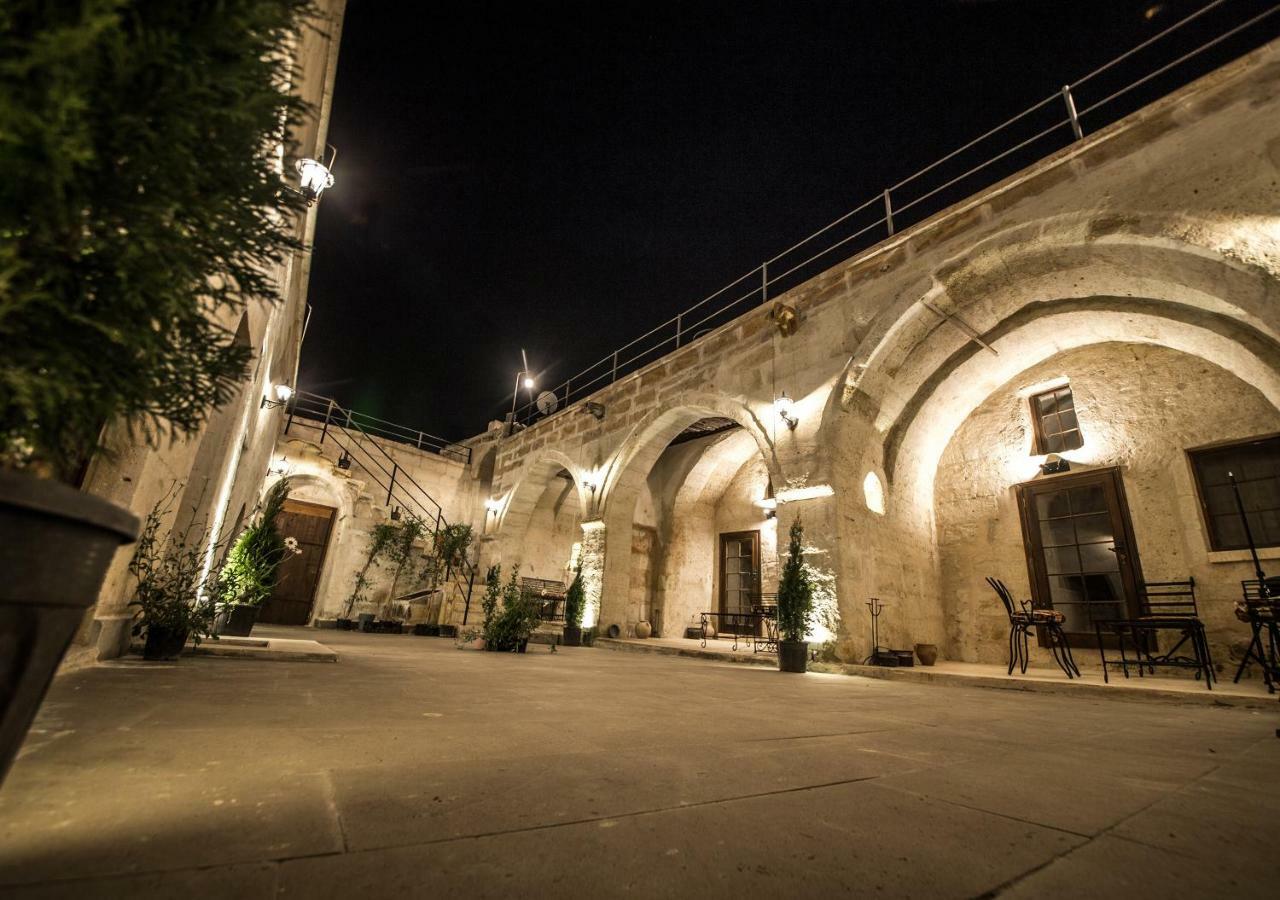 Harkasos Cave Hotel อูร์กุบ ภายนอก รูปภาพ
