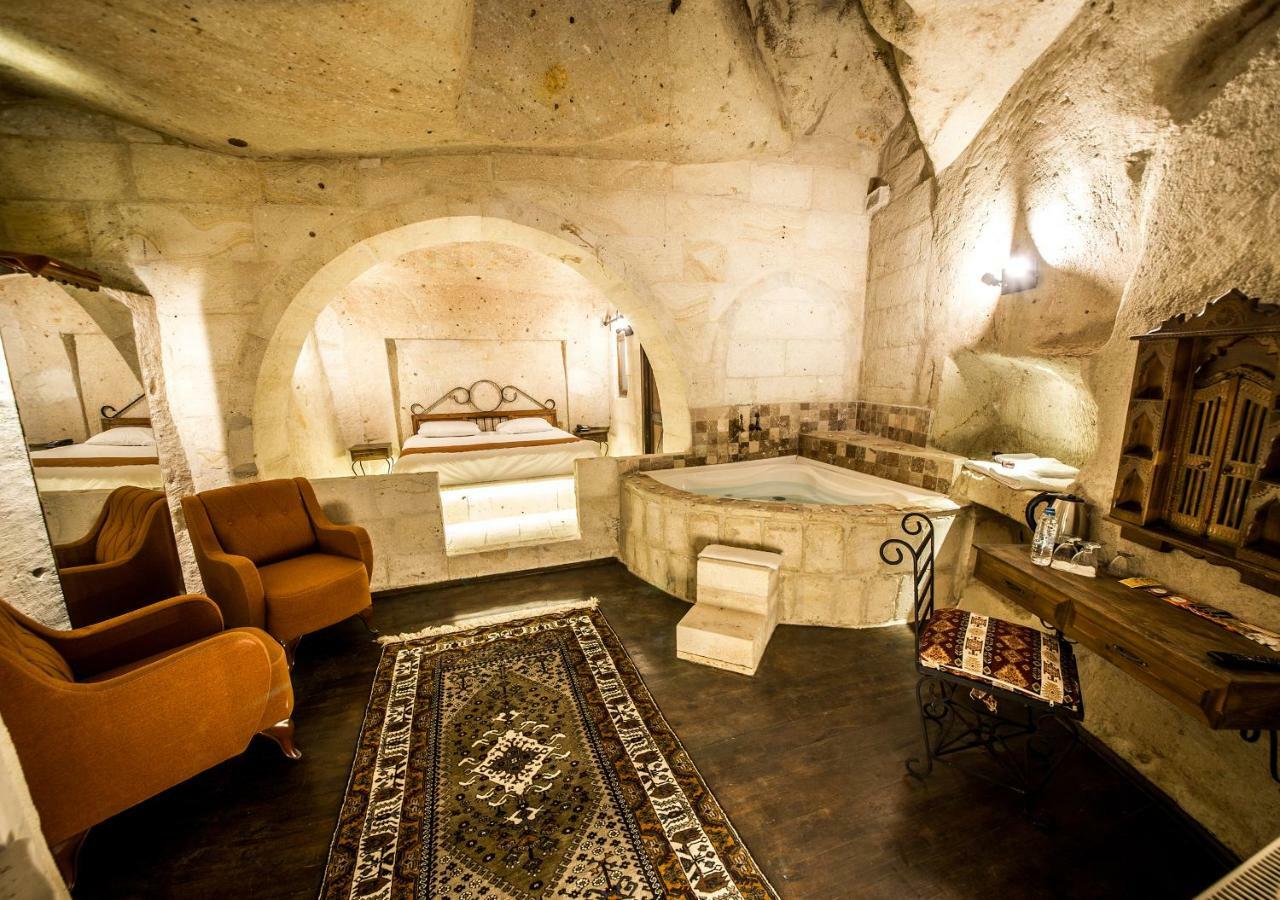 Harkasos Cave Hotel อูร์กุบ ภายนอก รูปภาพ