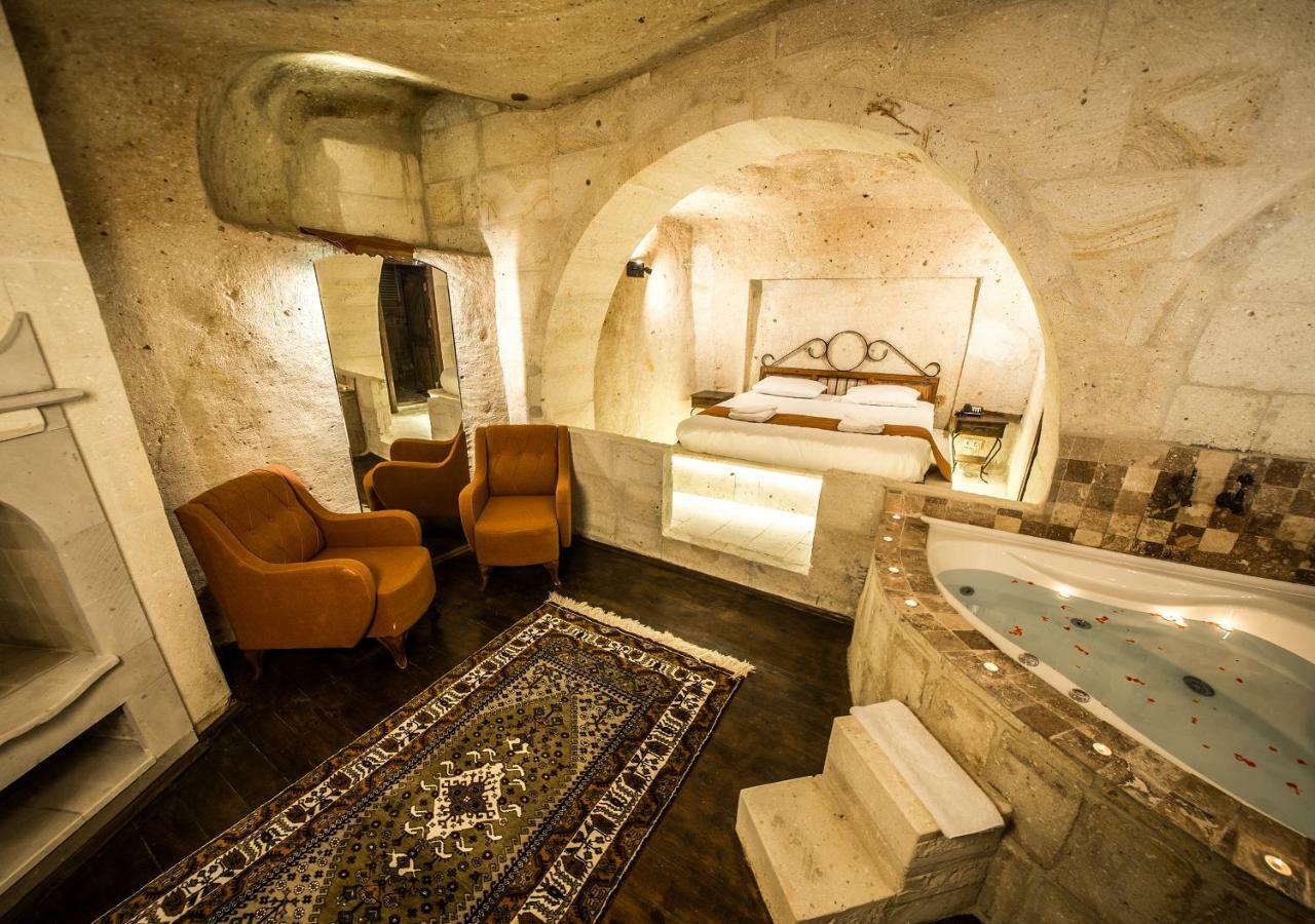Harkasos Cave Hotel อูร์กุบ ภายนอก รูปภาพ