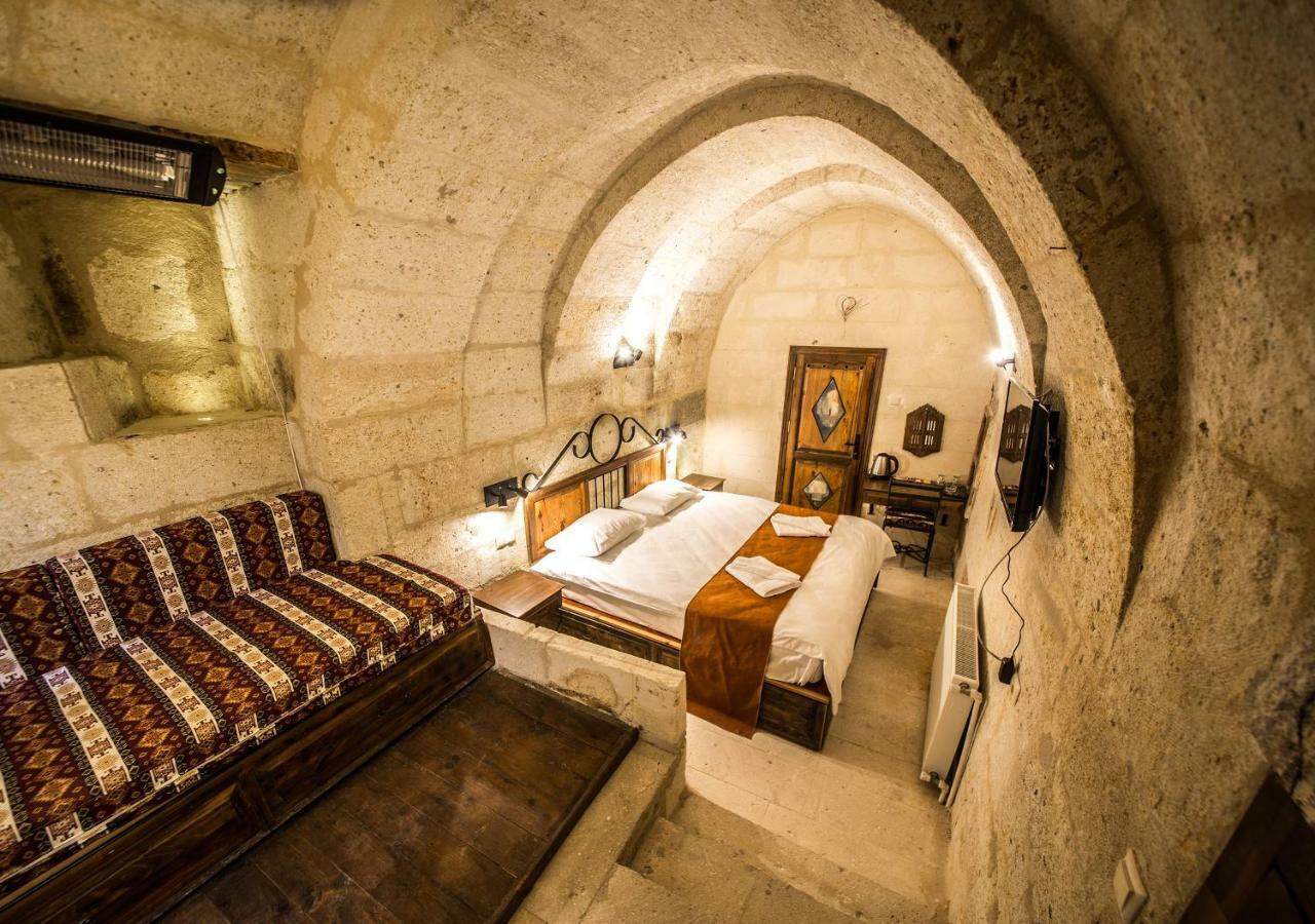 Harkasos Cave Hotel อูร์กุบ ภายนอก รูปภาพ